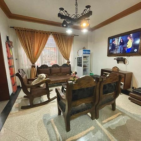 Hostal Internacional Богота Екстер'єр фото