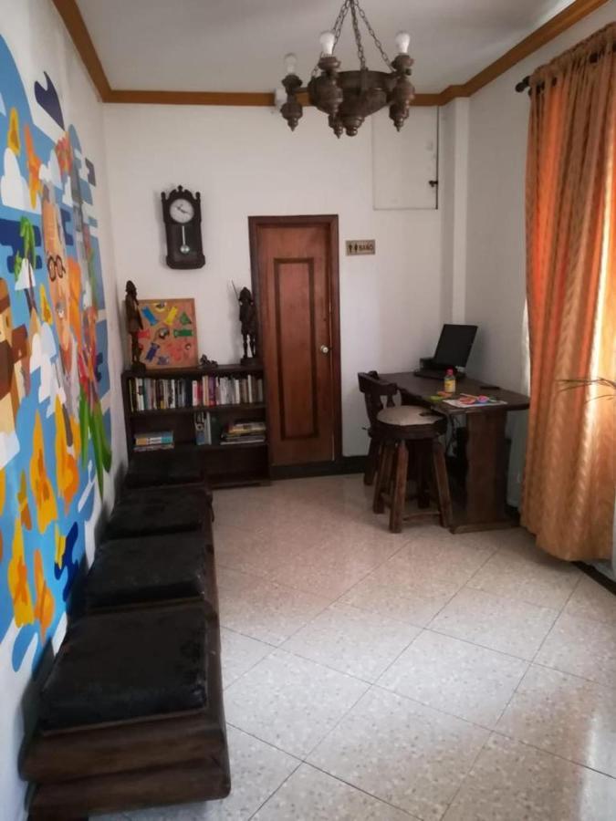 Hostal Internacional Богота Екстер'єр фото